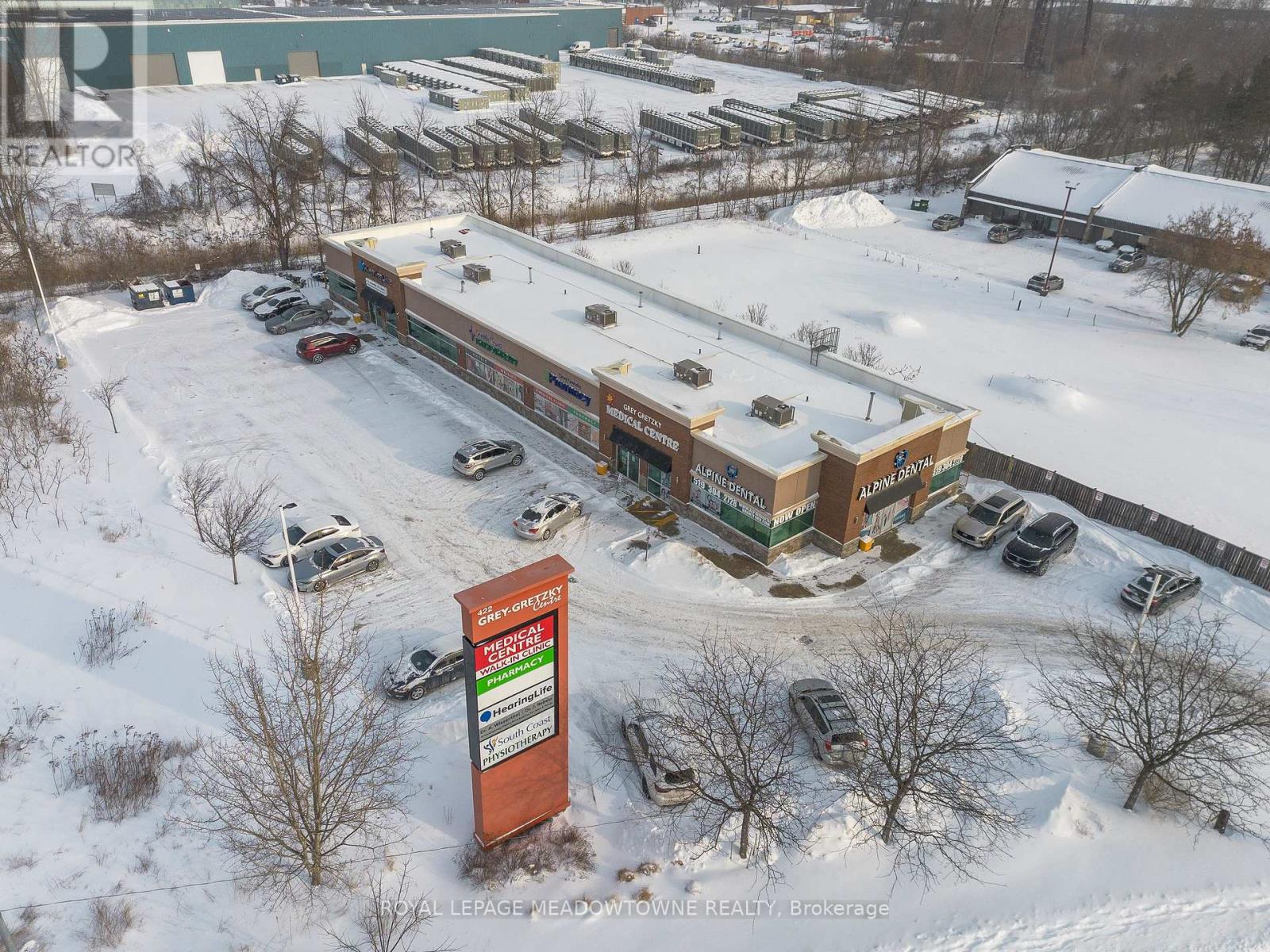 422 Grey Street, Brantford, Ontario  N3S 4X8 - Photo 3 - X12735758