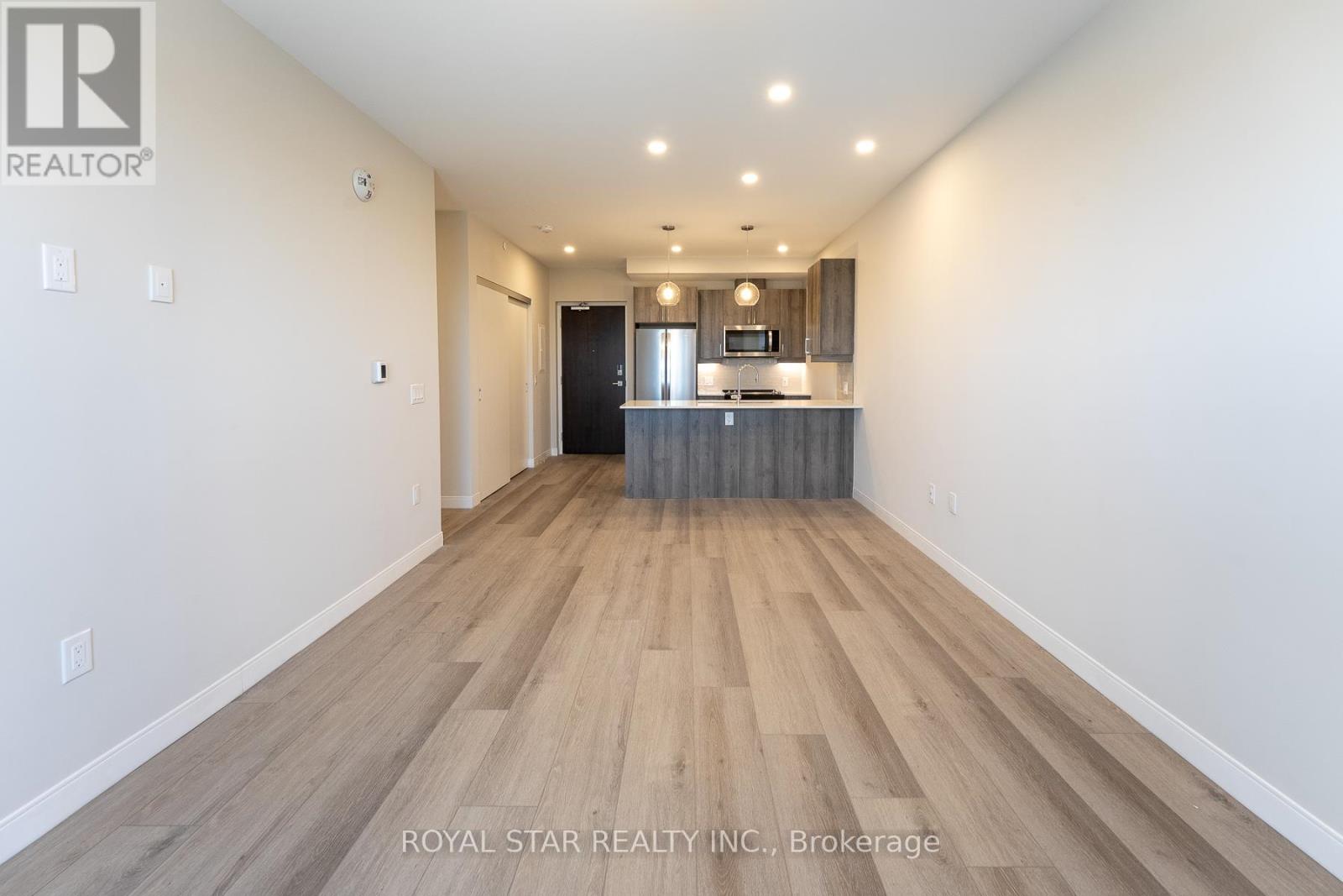 407 - 118 West Street, Port Colborne, Ontario  L3K 4E6 - Photo 16 - X12735836