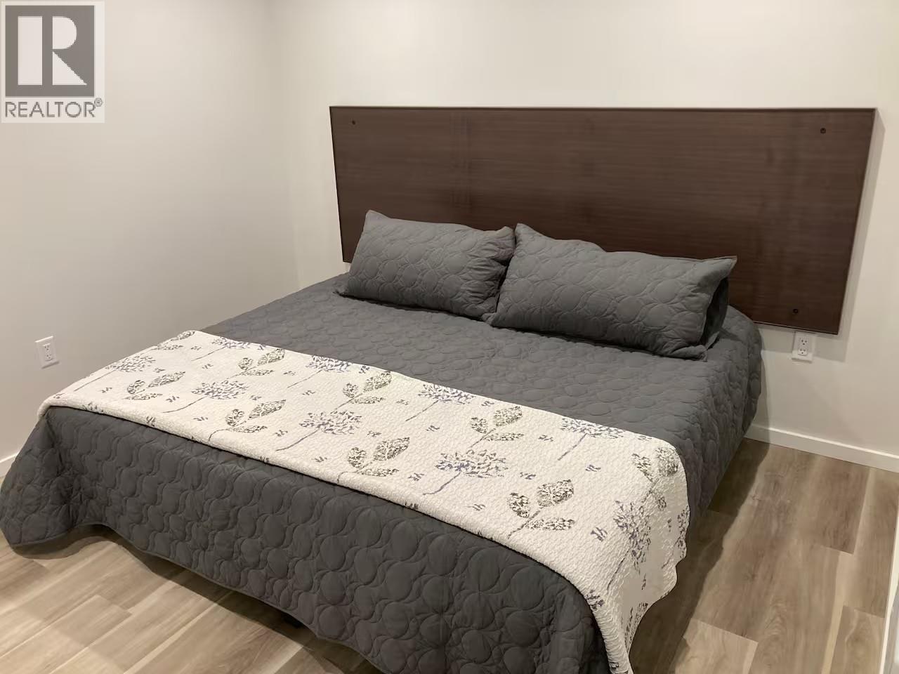 4043 Lakeside Road, Penticton, British Columbia  V2A 8W3 - Photo 48 - 10372066