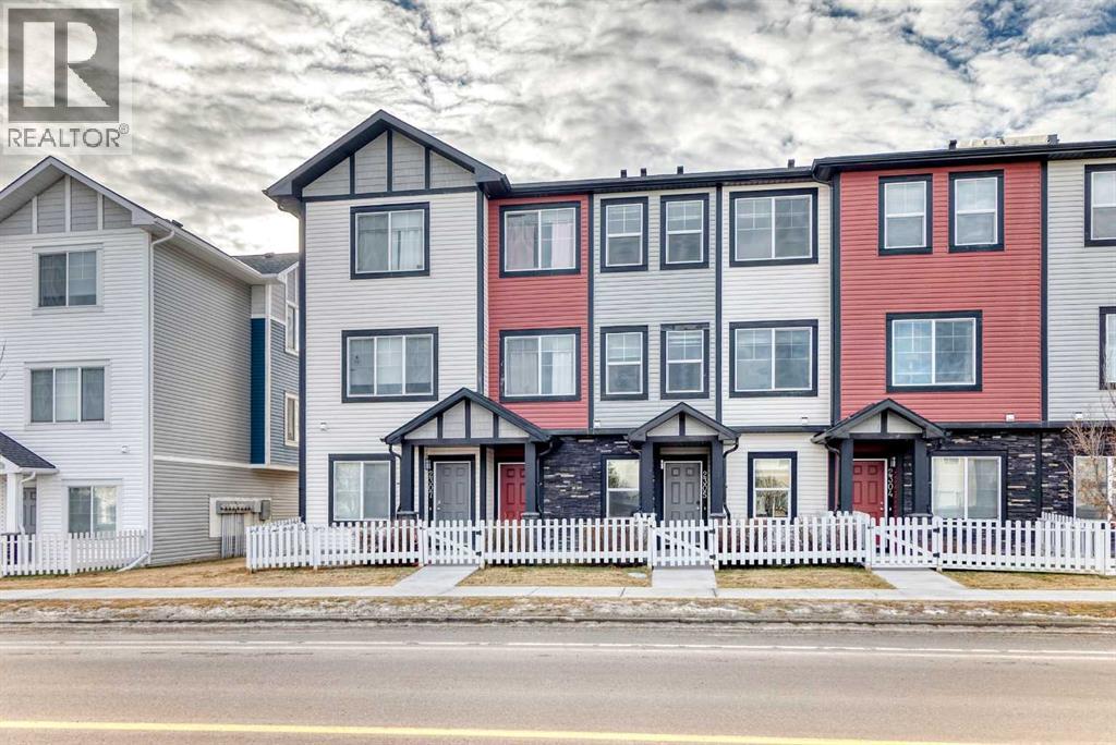 2306 Jumping Pound Common, Cochrane, Alberta  T4C 2L1 - Photo 47 - A2278821