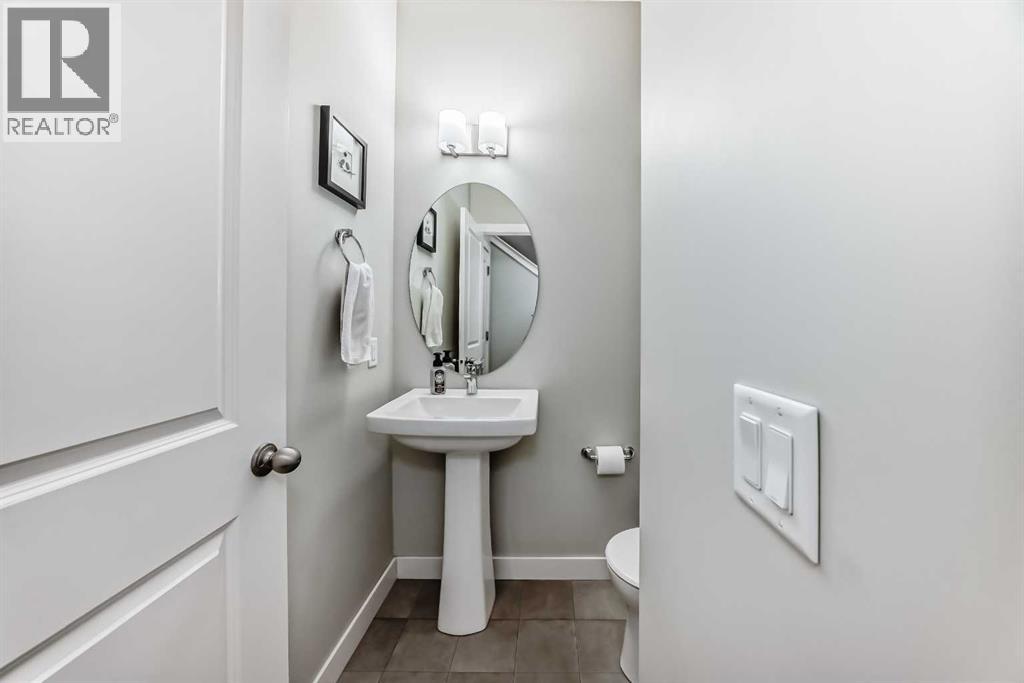 2306 Jumping Pound Common, Cochrane, Alberta  T4C 2L1 - Photo 37 - A2278821