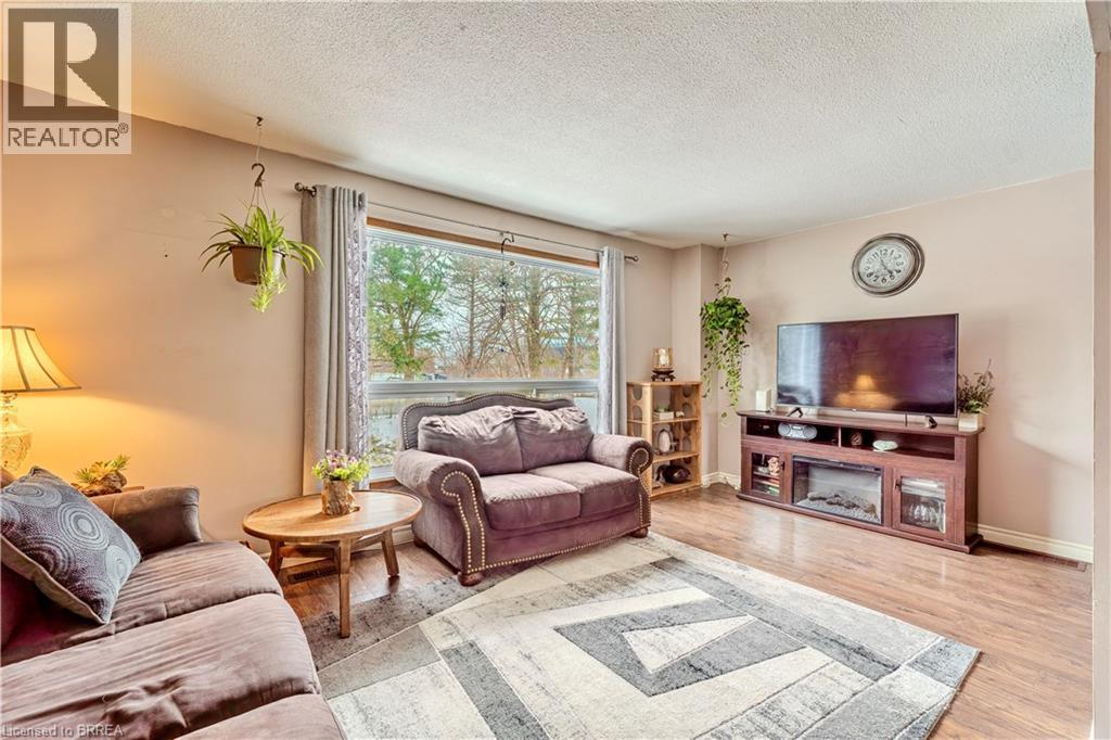 279 Stanley Street Unit# D, Brantford, Ontario  N3S 7K2 - Photo 3 - 40801357