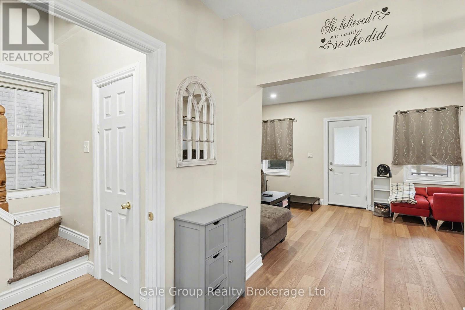 27 Oxford Street W, Blandford-Blenheim, Ontario  N0J 1G0 - Photo 16 - X12735978