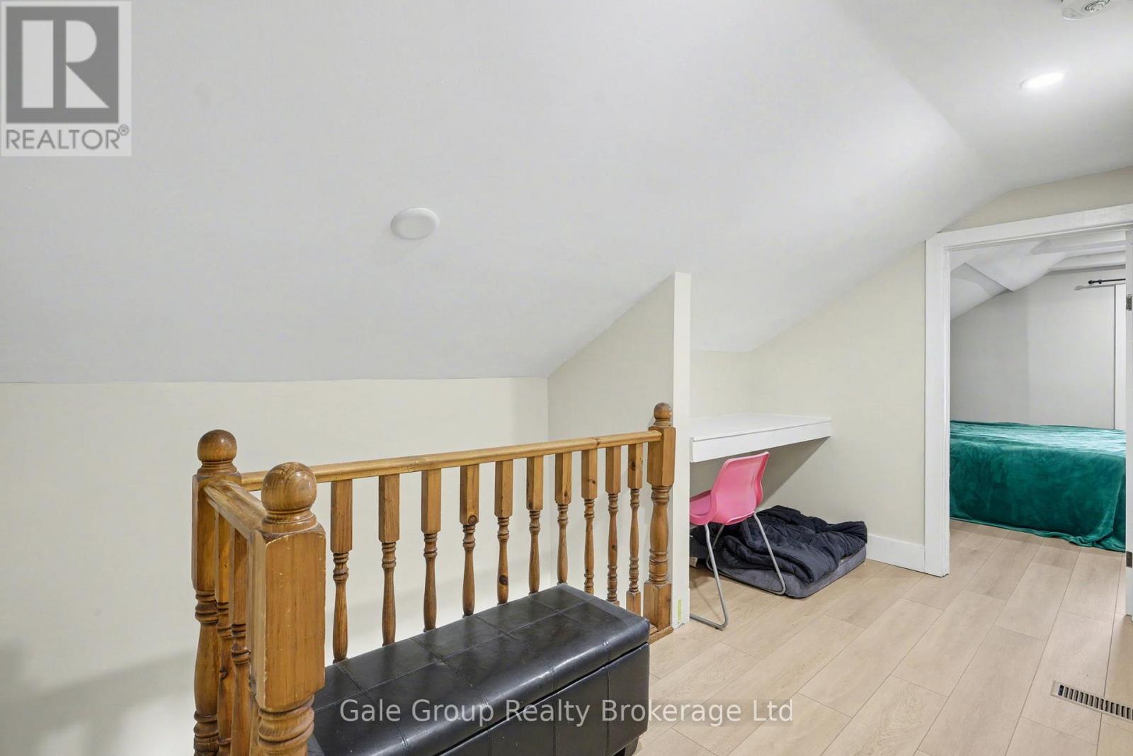 27 Oxford Street W, Blandford-Blenheim, Ontario  N0J 1G0 - Photo 24 - X12735978