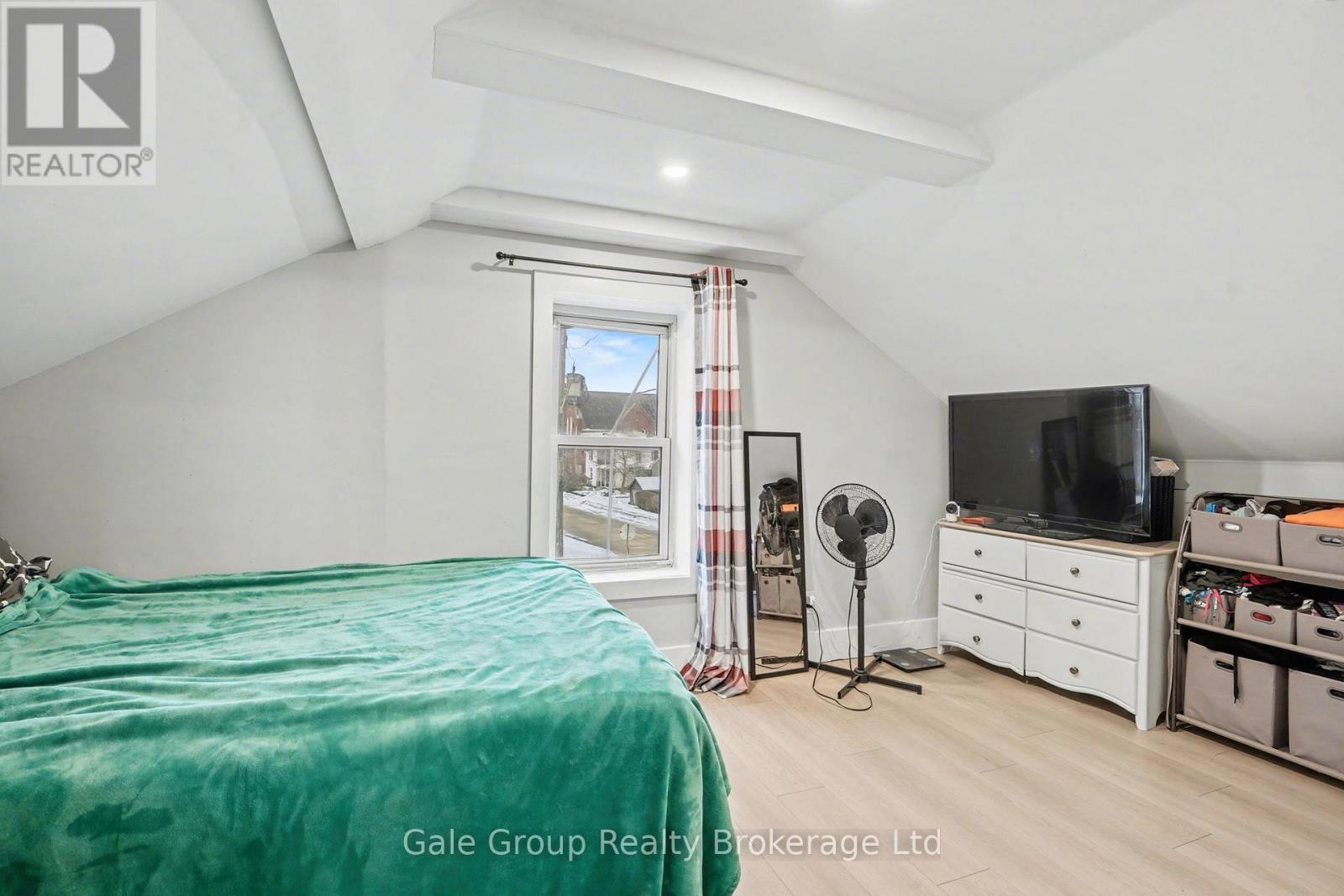 27 Oxford Street W, Blandford-Blenheim, Ontario  N0J 1G0 - Photo 30 - X12735978