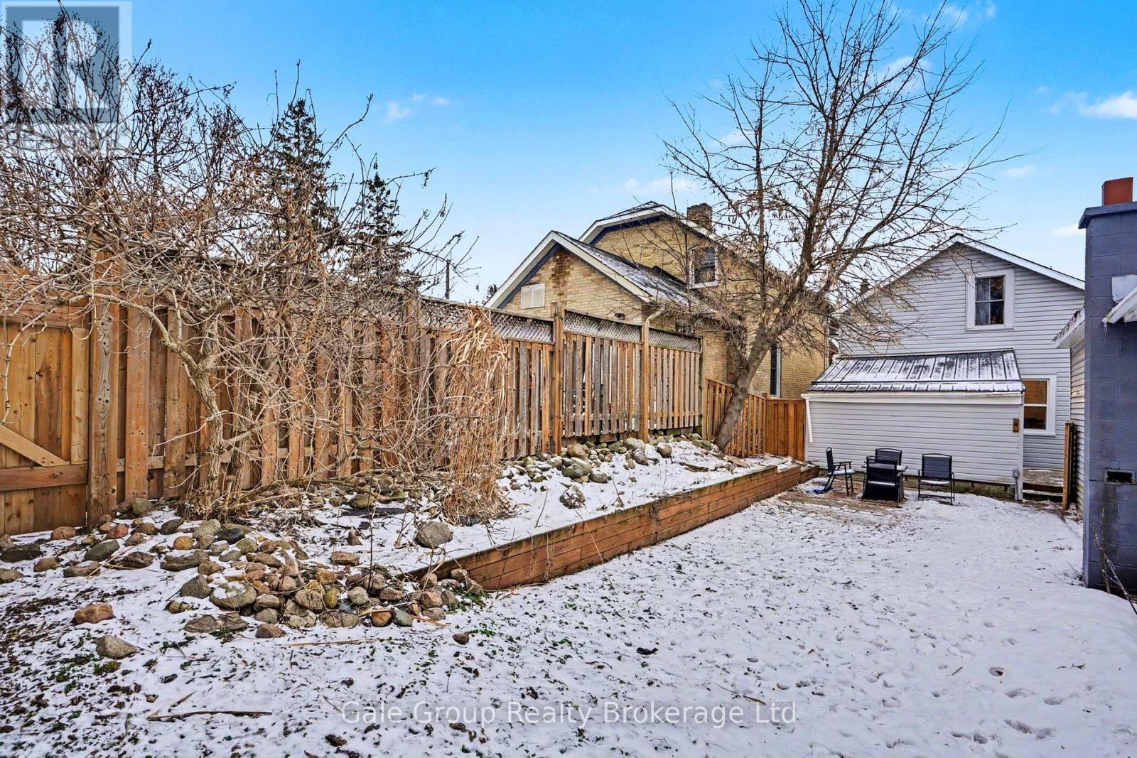 27 Oxford Street W, Blandford-Blenheim, Ontario  N0J 1G0 - Photo 38 - X12735978