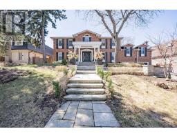 6 PENWOOD CRESCENT, Toronto, Ontario