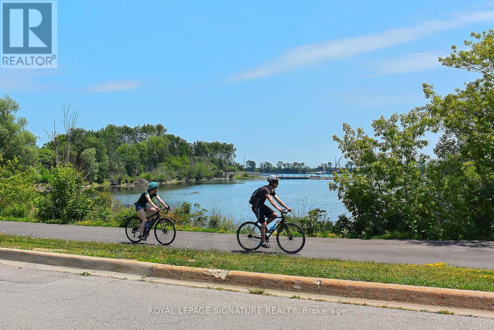 1149 Beachcomber Road, Mississauga, Ontario  L5G 0B4 - Photo 42 - W12735228