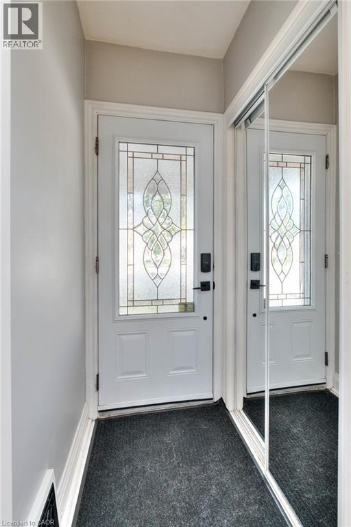 577 Stirling Avenue S, Kitchener, Ontario  N2M 3J5 - Photo 4 - 40801389