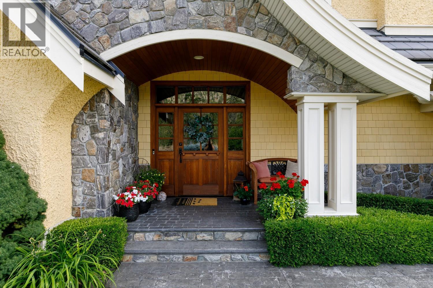 427 Long Ridge Drive, Kelowna, British Columbia  V1V 2R9 - Photo 4 - 10374135