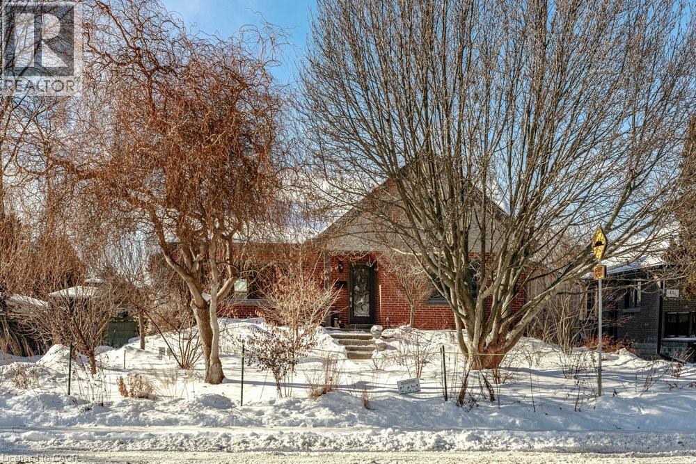 158 Ewen Road, Hamilton, Ontario  L8S 3C7 - Photo 3 - 40801170