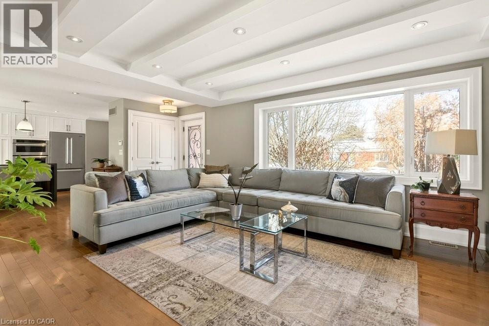 158 Ewen Road, Hamilton, Ontario  L8S 3C7 - Photo 5 - 40801170