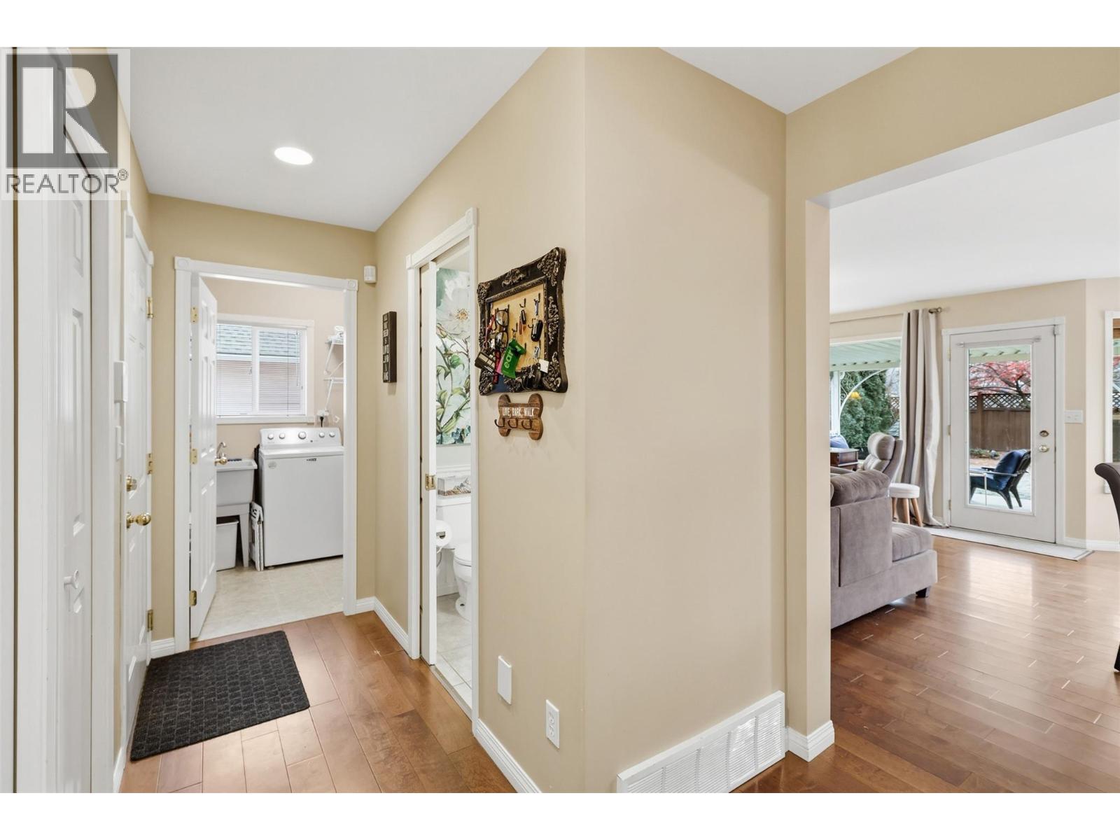 1121 BURGESS Way Kamloops Photo 10