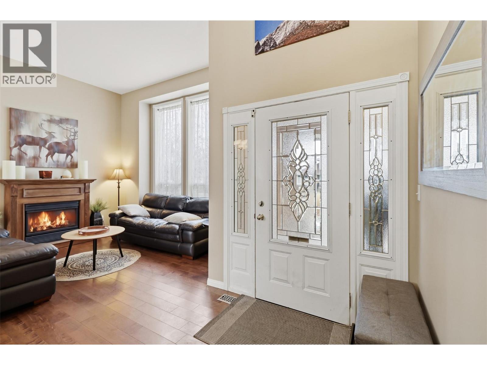 1121 BURGESS Way Kamloops Photo 3