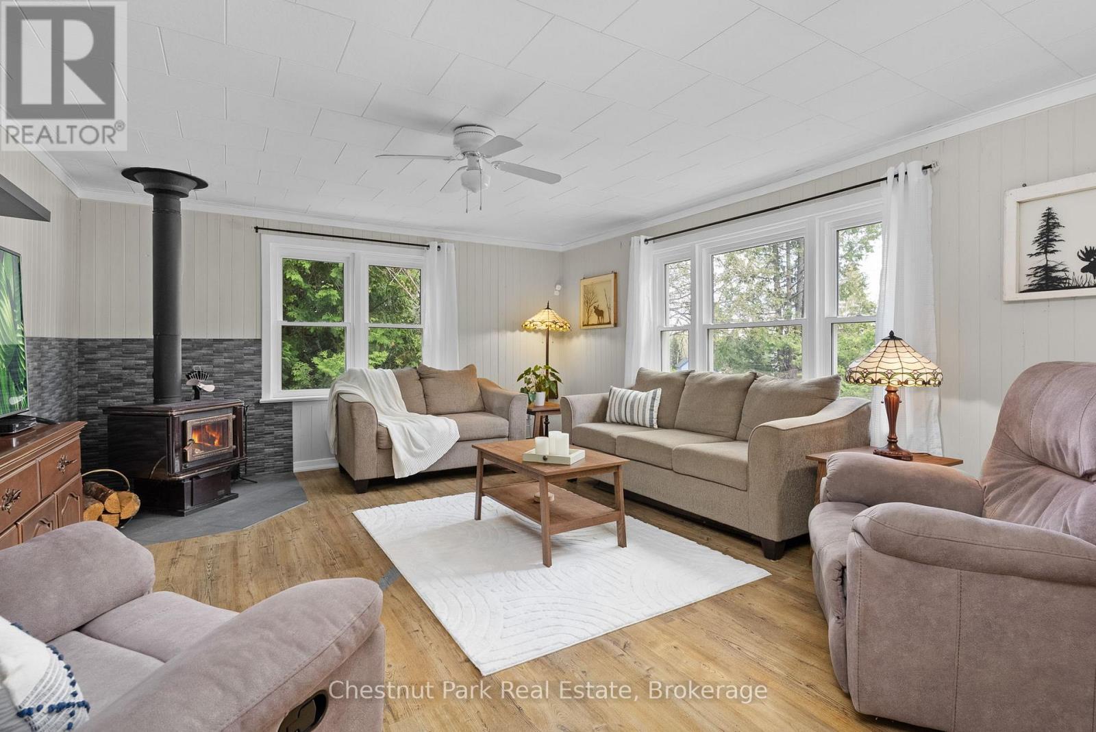 24 Main Street, Kearney, Ontario  P0A 1M0 - Photo 3 - X12735982