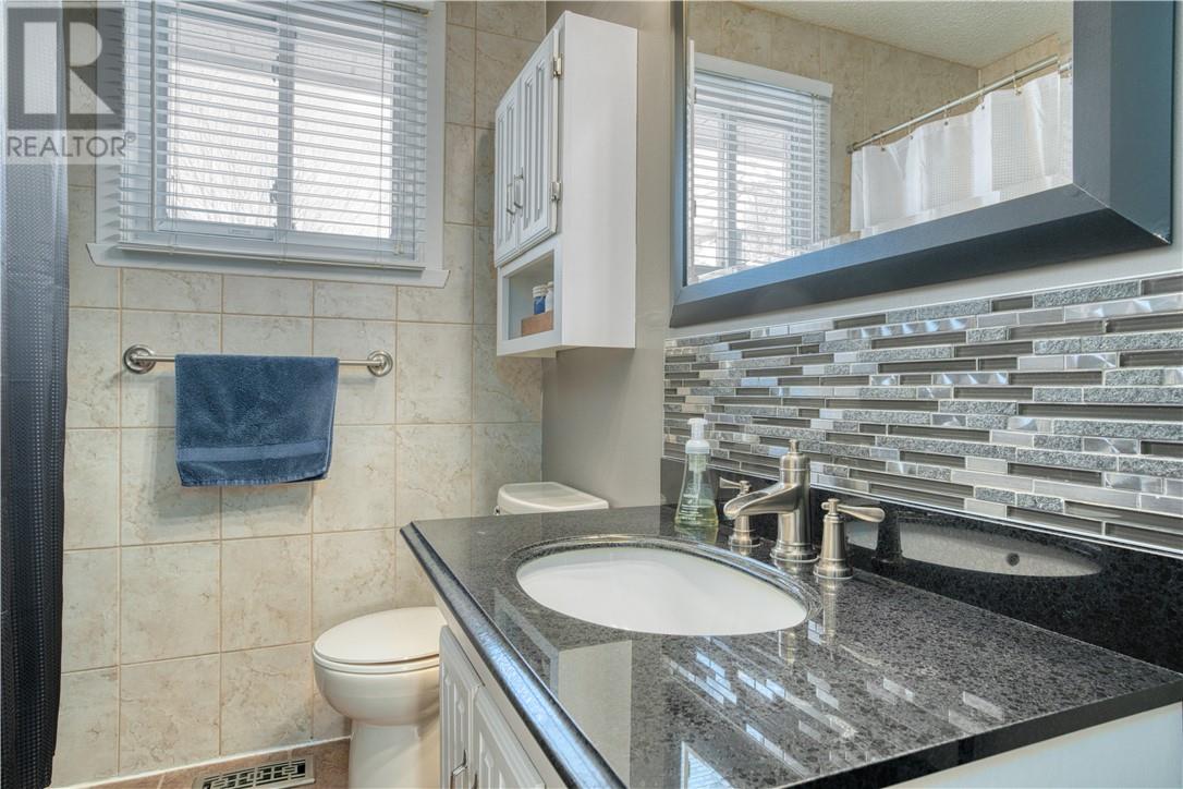 4394 Hamilton, Hanmer, Ontario  P3P 1B7 - Photo 12 - 2126255