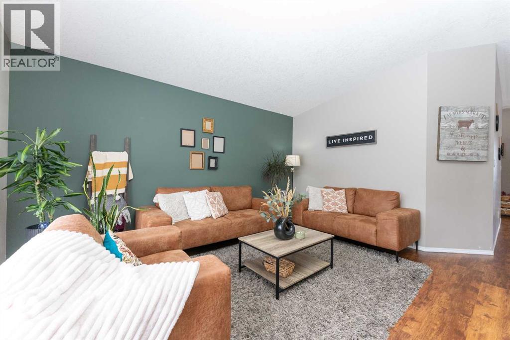 619 Aberdeen Crescent W, Lethbridge, Alberta  T1J 5A9 - Photo 5 - A2280479