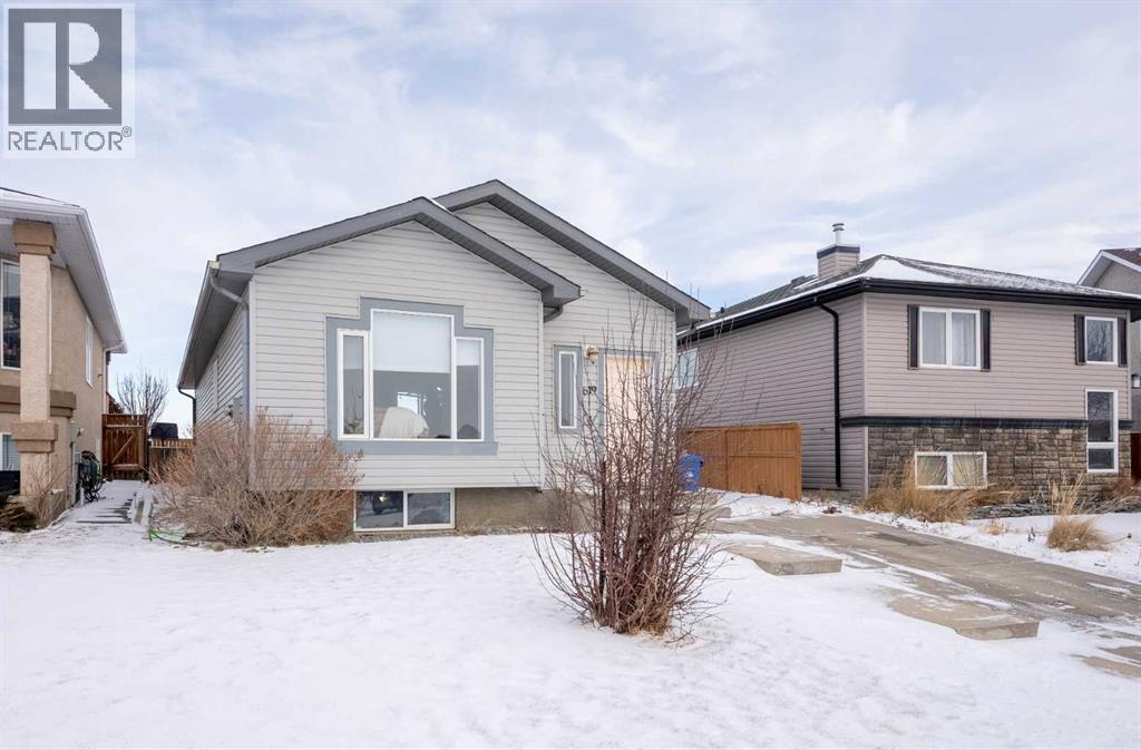 619 Aberdeen Crescent W, Lethbridge, Alberta  T1J 5A9 - Photo 3 - A2280479