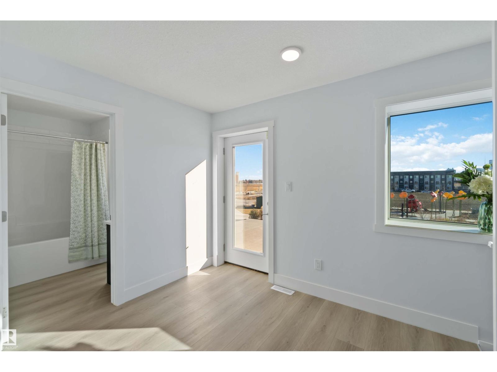 2740 Blatchford Rd Nw, Edmonton, Alberta  T6G 0P3 - Photo 16 - E4468430