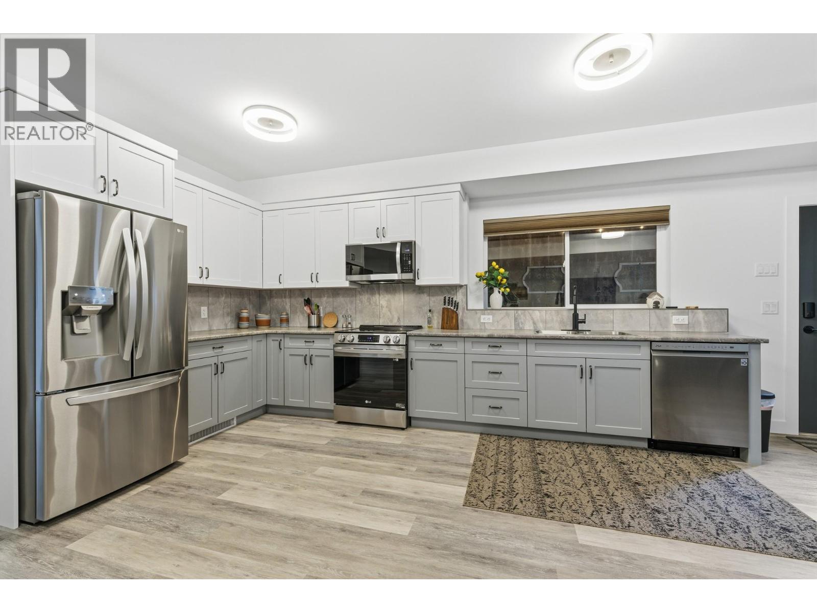 714 Lake Court West Kelowna Photo 39