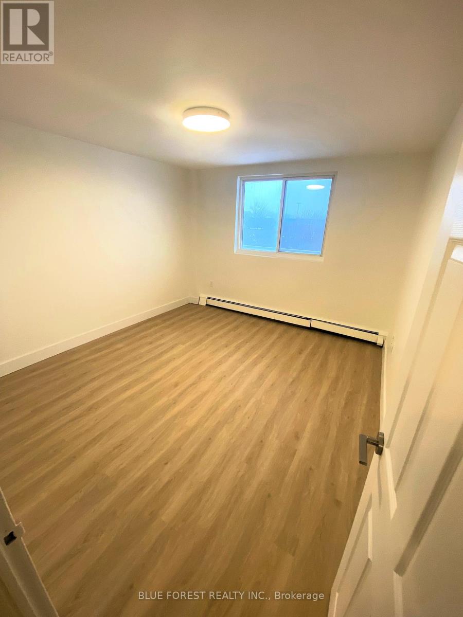 307 - 573 Mornington Avenue S, London East, Ontario  N5Y 4T9 - Photo 11 - X12735930