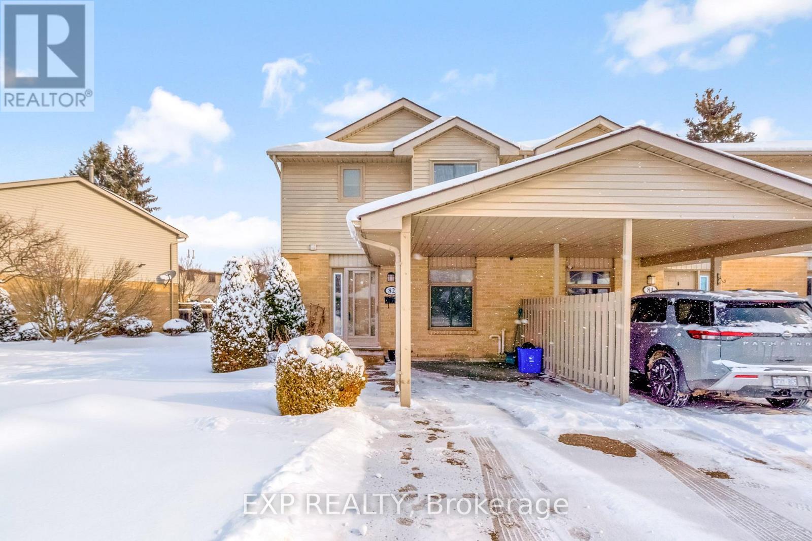 82 - 141 Condor Court, London East, Ontario  N5W 6A1 - Photo 2 - X12735994