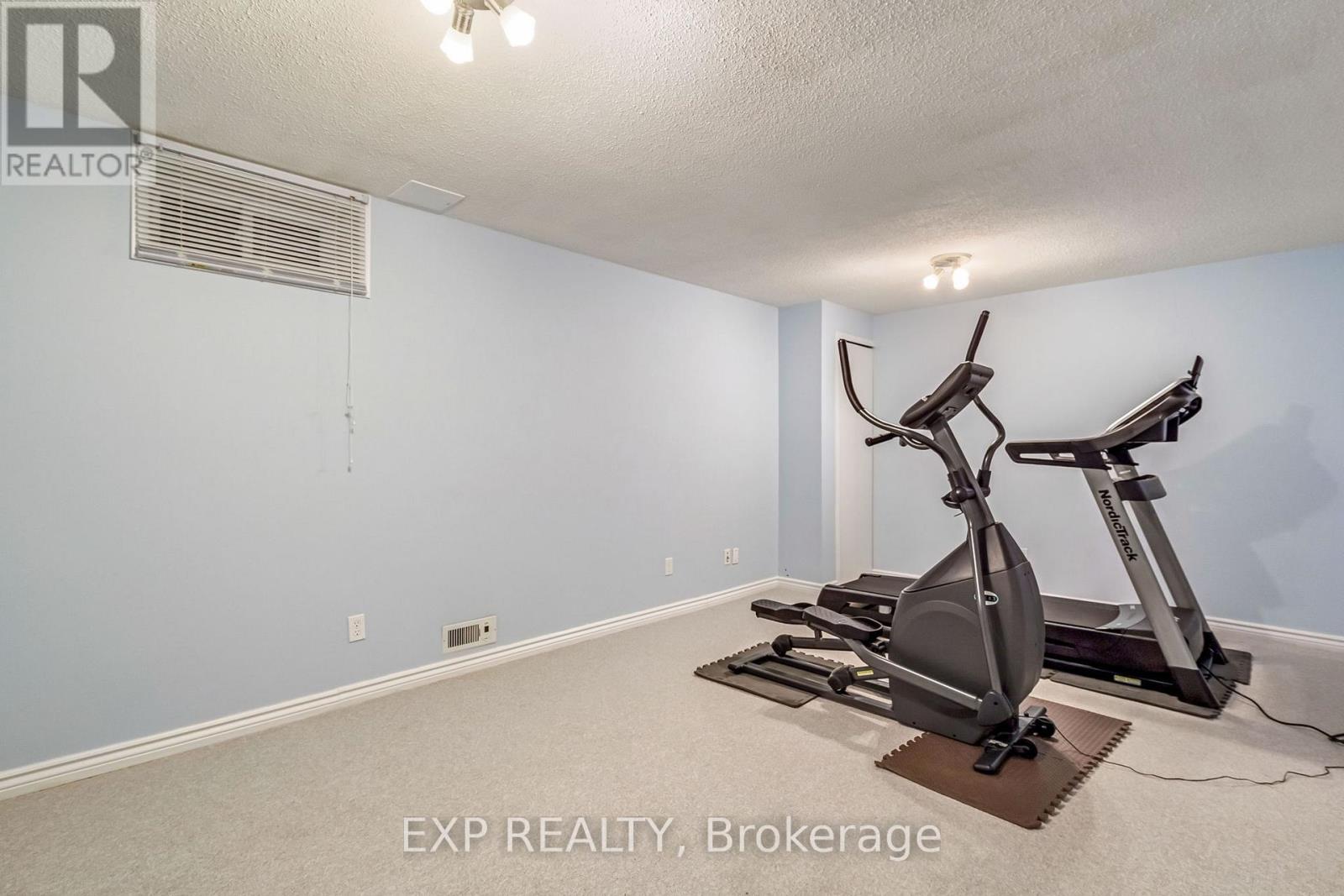 82 - 141 Condor Court, London East, Ontario  N5W 6A1 - Photo 32 - X12735994