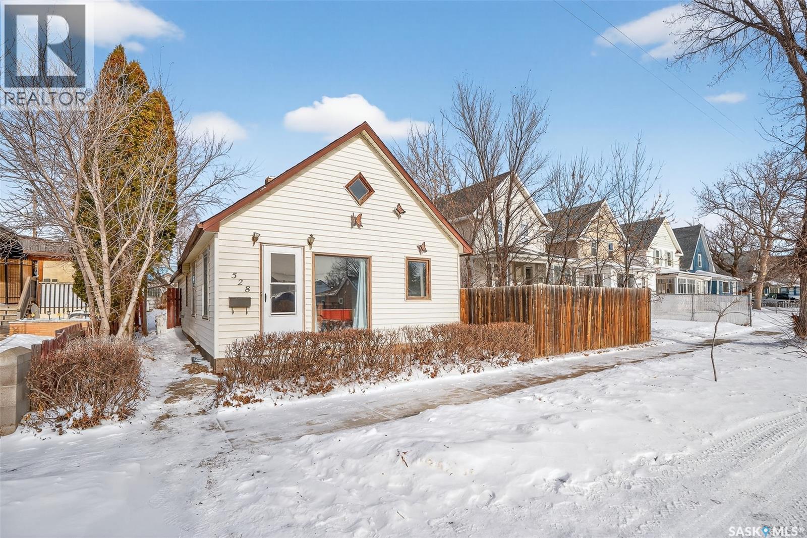 528 Ominica Street E, Moose Jaw, Saskatchewan  S6H 0H3 - Photo 2 - SK027508