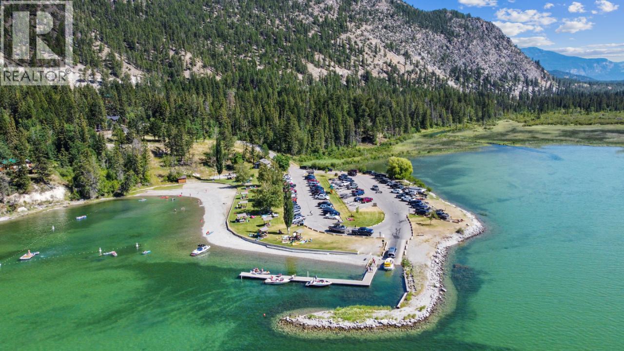 8679 Cottage Lane, Canal Flats, British Columbia  V0B 1B0 - Photo 22 - 10374127