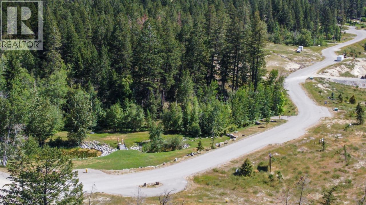 8679 Cottage Lane, Canal Flats, British Columbia  V0B 1B0 - Photo 19 - 10374127