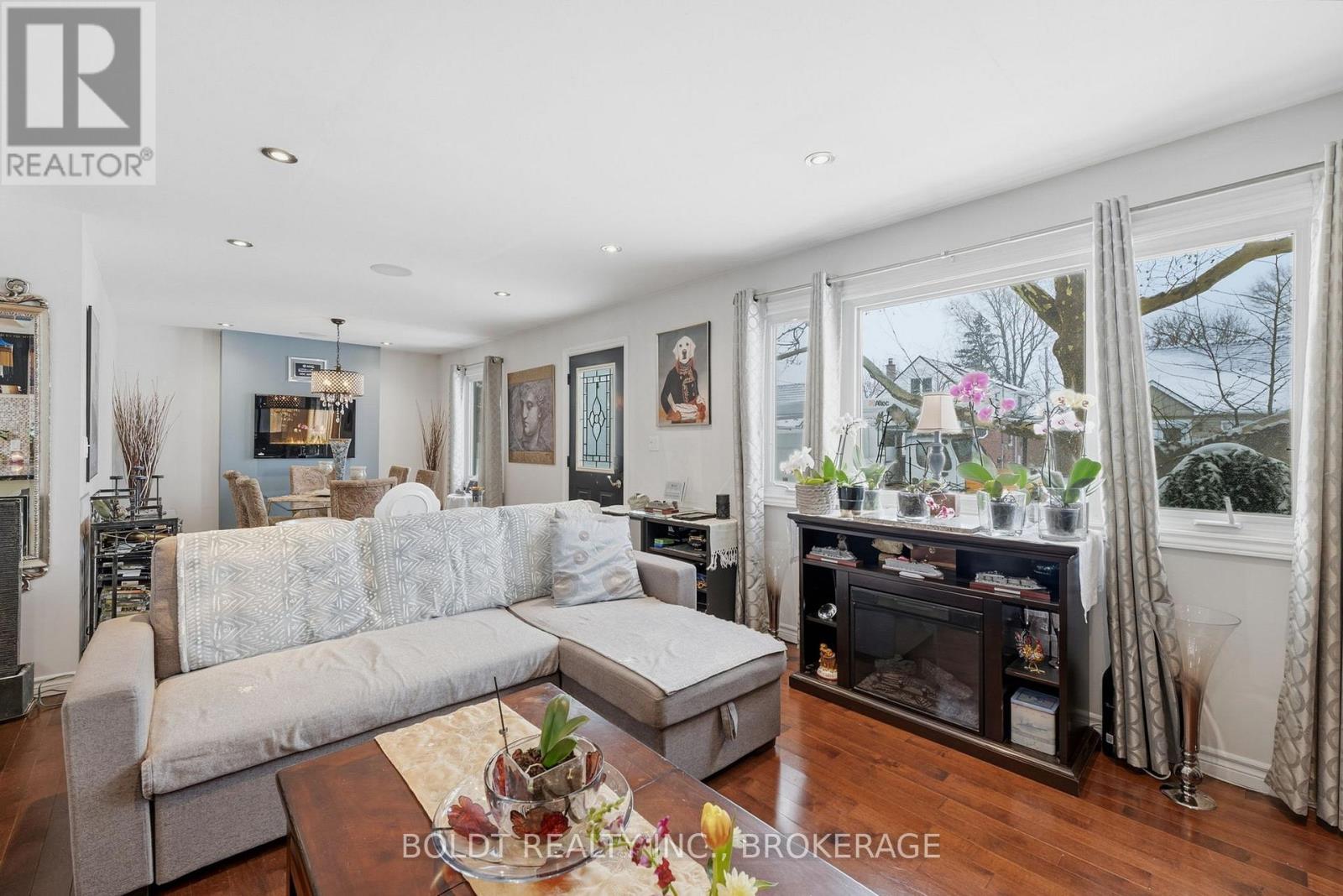 204 Auburn Avenue, Hamilton, Ontario  L8K 3B5 - Photo 10 - X12735946