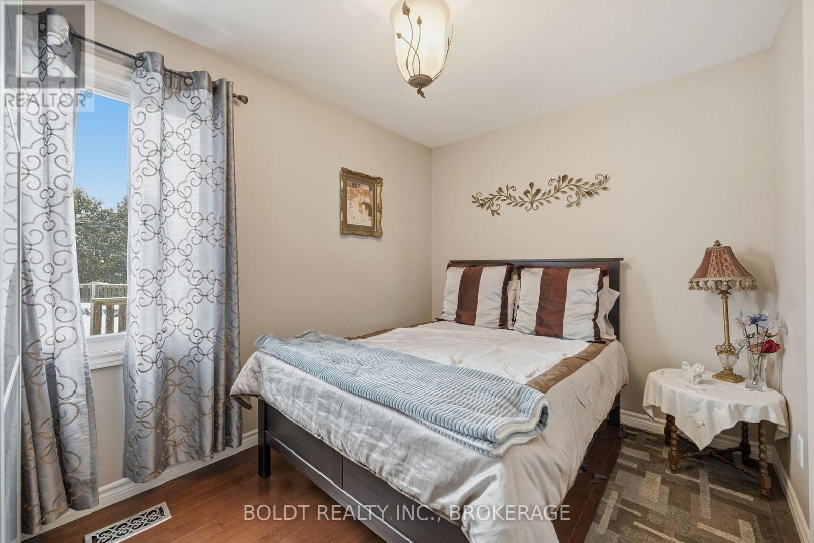 204 Auburn Avenue, Hamilton, Ontario  L8K 3B5 - Photo 18 - X12735946