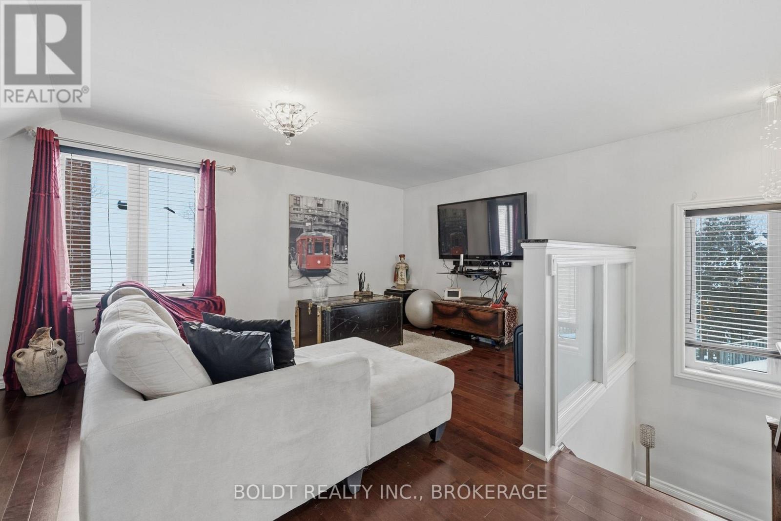 204 Auburn Avenue, Hamilton, Ontario  L8K 3B5 - Photo 22 - X12735946