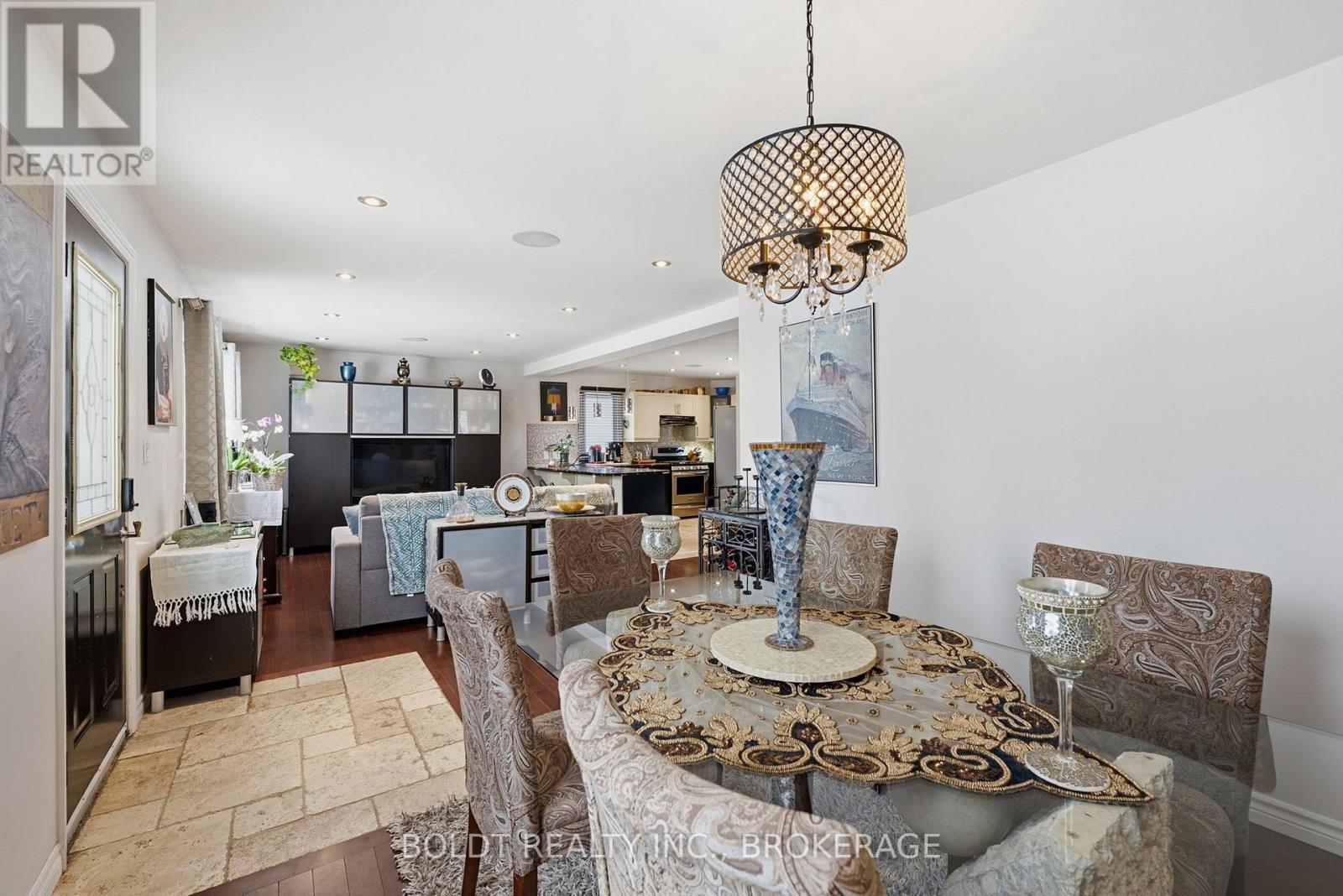 204 Auburn Avenue, Hamilton, Ontario  L8K 3B5 - Photo 9 - X12735946