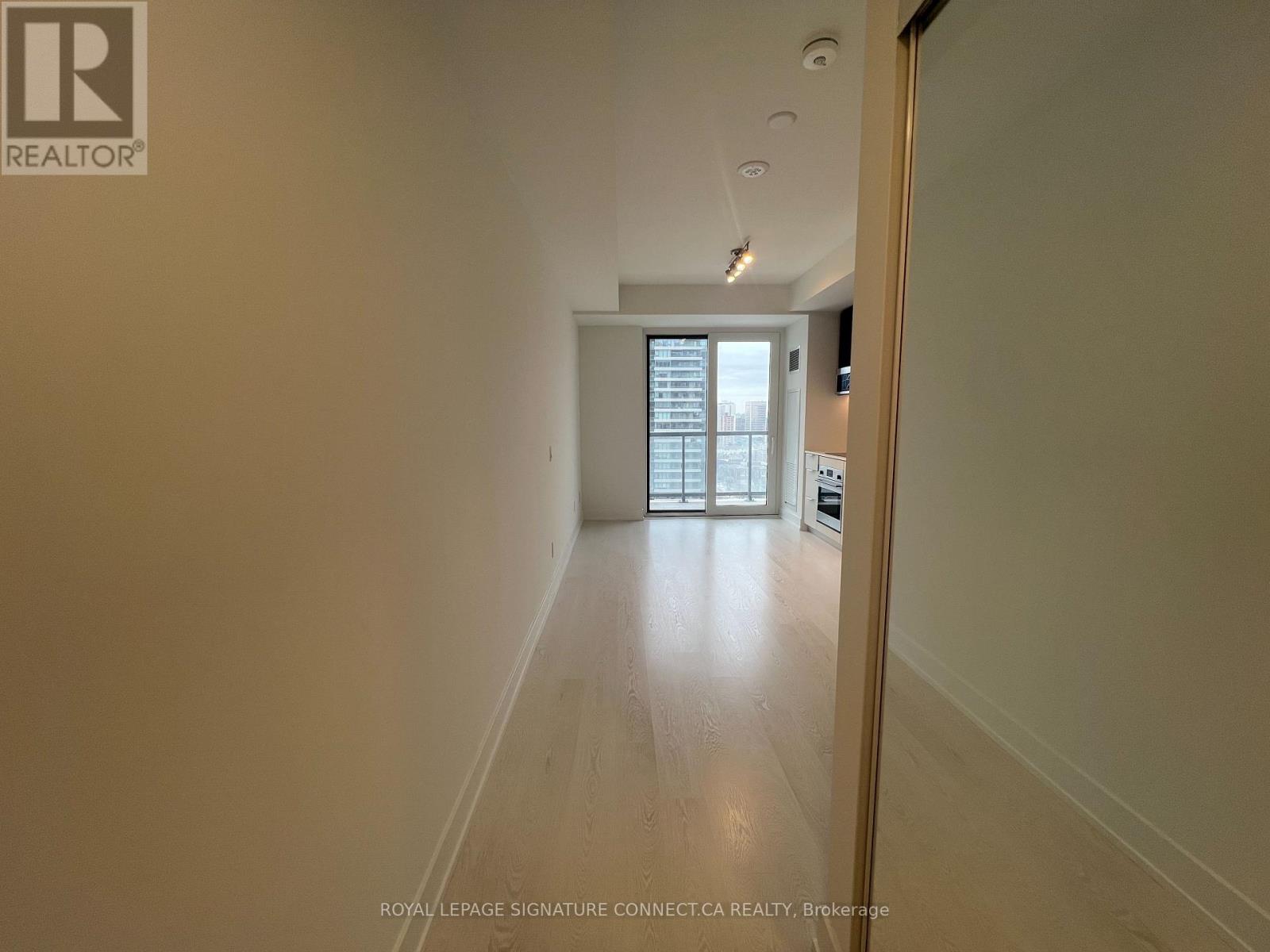 2306 - 308 Jarvis Street, Toronto, Ontario  M5A 2P2 - Photo 6 - C12735012