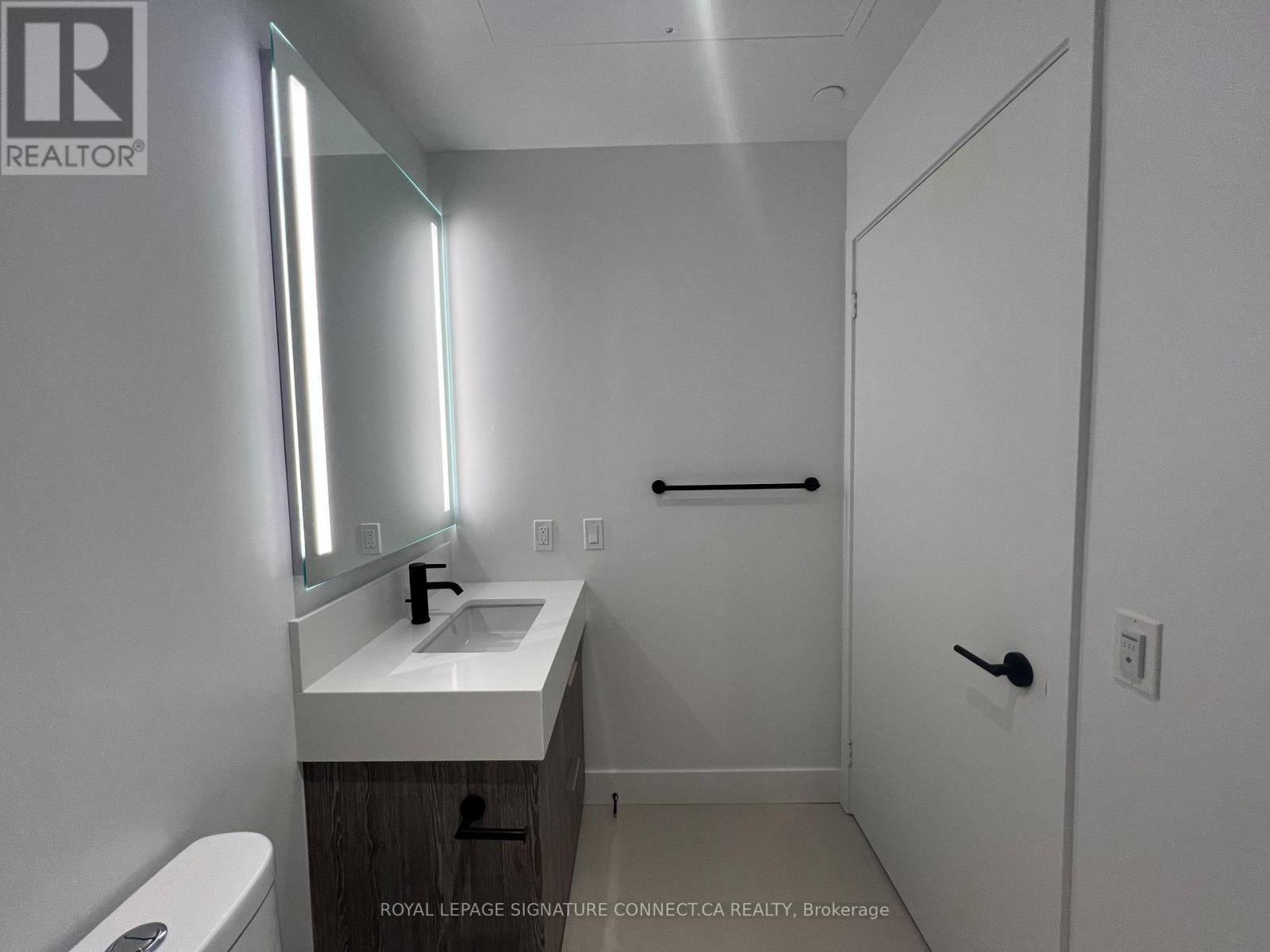 2306 - 308 Jarvis Street, Toronto, Ontario  M5A 2P2 - Photo 8 - C12735012