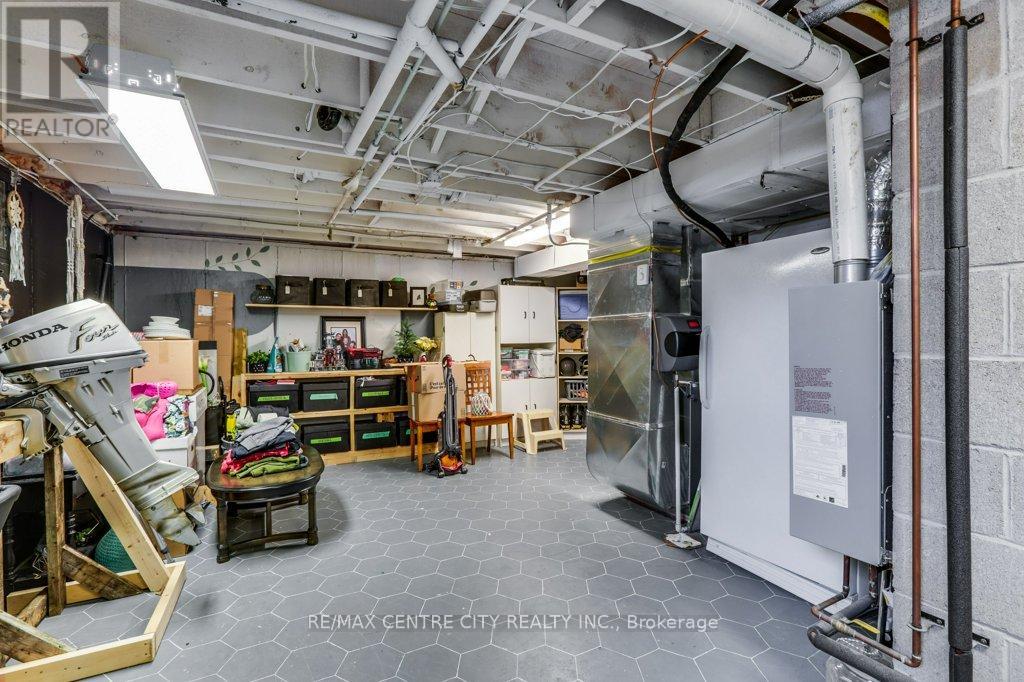 258 Mary Street, Dutton/dunwich, Ontario  N0L 1J0 - Photo 34 - X12712532