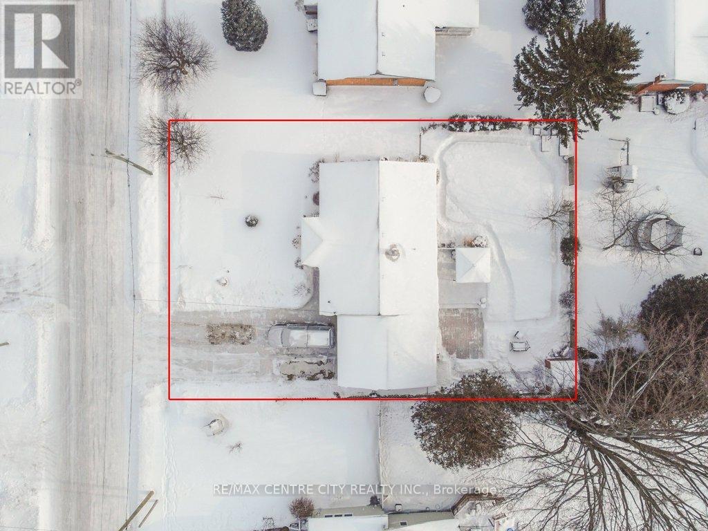 258 Mary Street, Dutton/dunwich, Ontario  N0L 1J0 - Photo 48 - X12712532