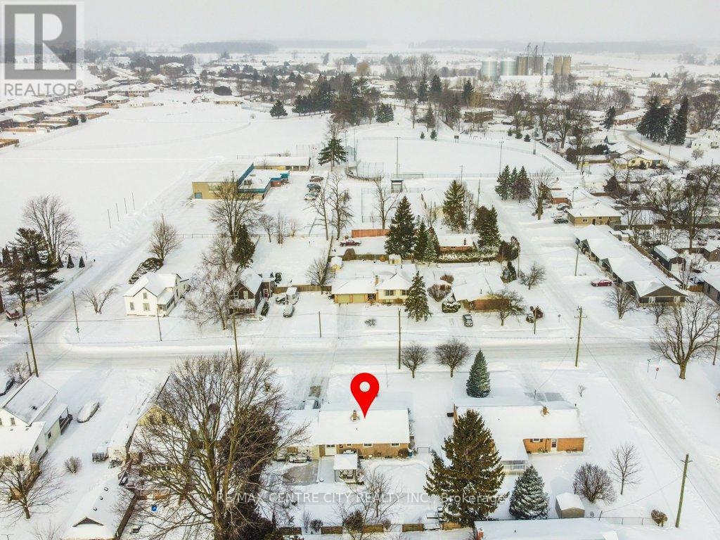 258 Mary Street, Dutton/dunwich, Ontario  N0L 1J0 - Photo 46 - X12712532