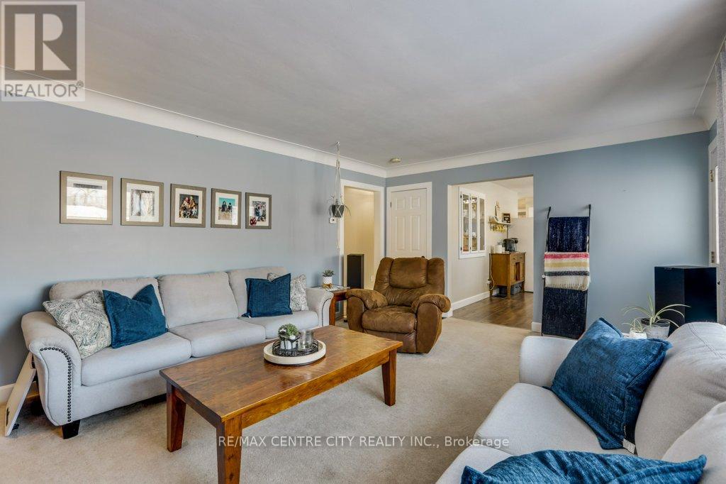 258 Mary Street, Dutton/dunwich, Ontario  N0L 1J0 - Photo 7 - X12712532