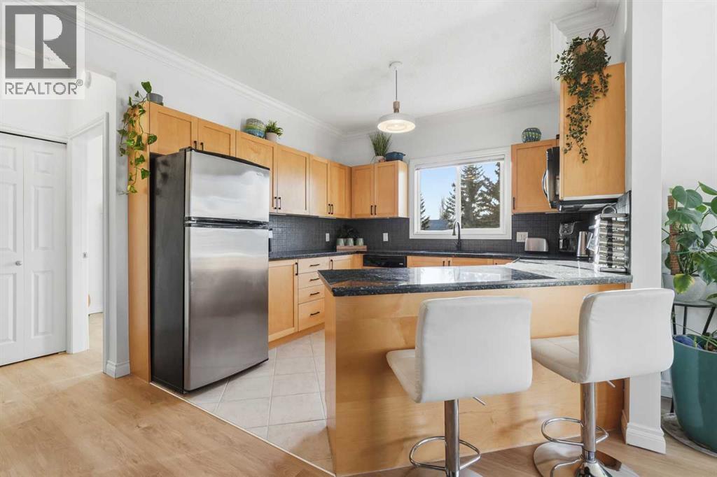 203, 11170 30 Street Sw, Calgary, Alberta  T2W 6J2 - Photo 5 - A2281686