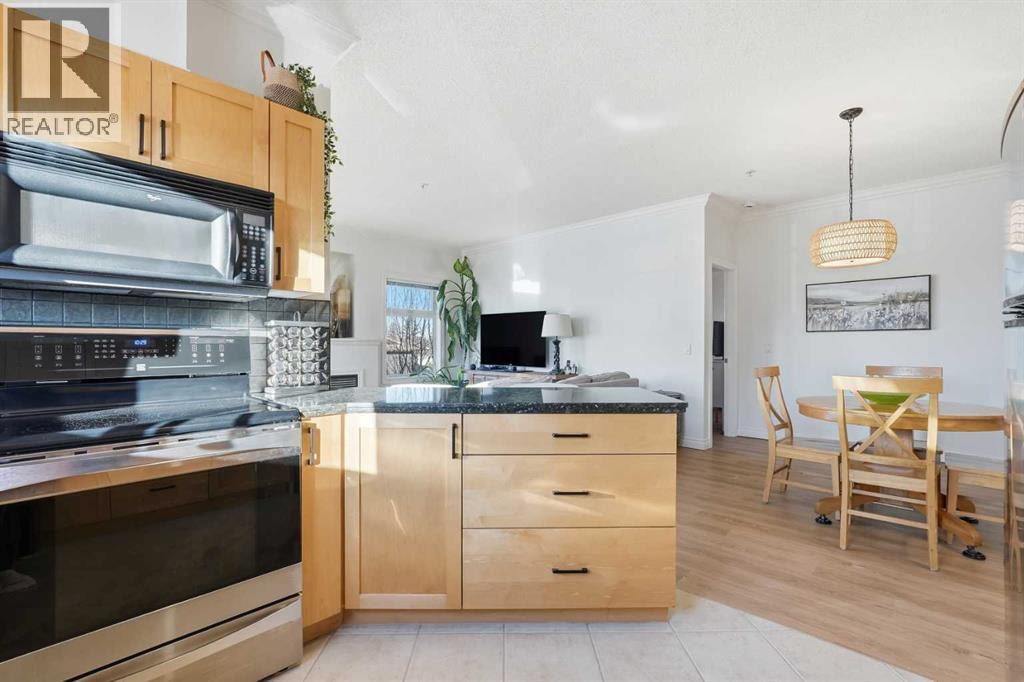 203, 11170 30 Street Sw, Calgary, Alberta  T2W 6J2 - Photo 8 - A2281686