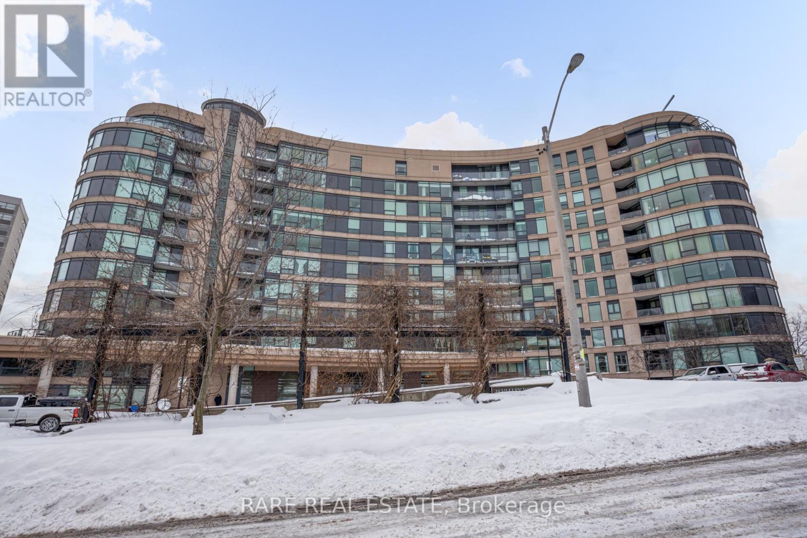 310 - 18 Valley Wood Drive, Toronto, Ontario  M3A 0A1 - Photo 2 - C12735932
