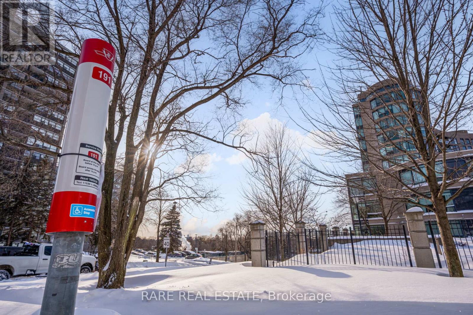 310 - 18 Valley Wood Drive, Toronto, Ontario  M3A 0A1 - Photo 3 - C12735932