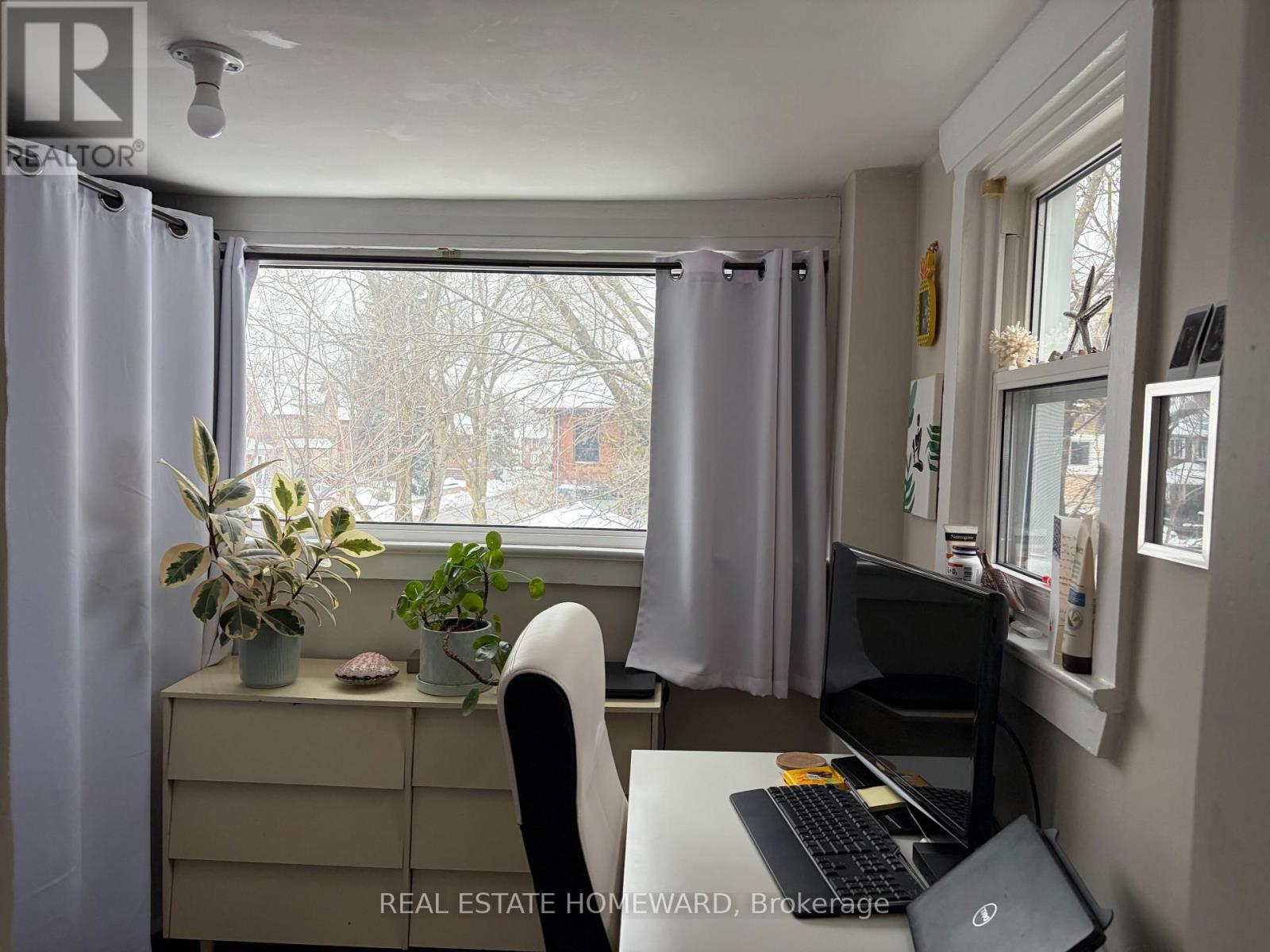 44 Lola Road, Toronto, Ontario  M5P 1E4 - Photo 16 - C12735964