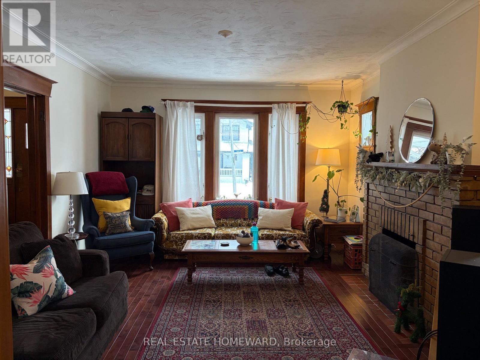 44 Lola Road, Toronto, Ontario  M5P 1E4 - Photo 4 - C12735964