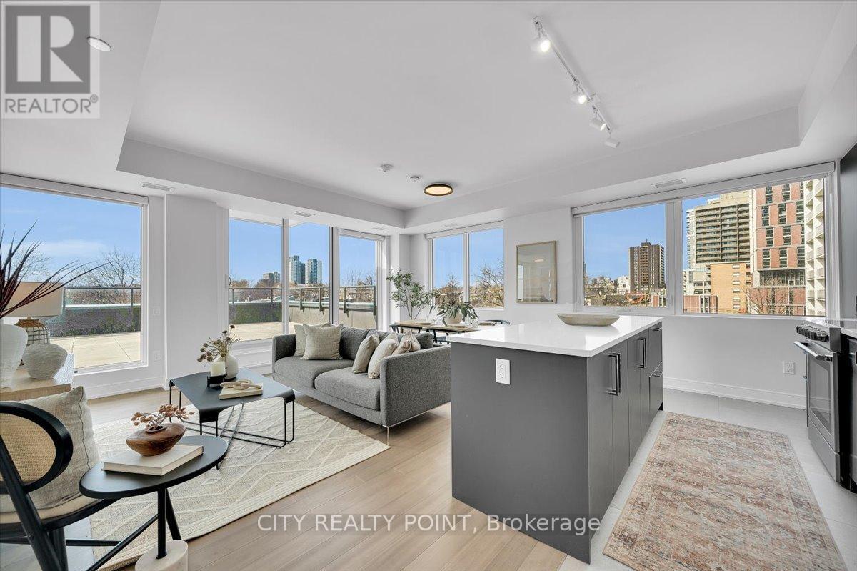 503 - 664 SPADINA AVENUE, Toronto, Ontario