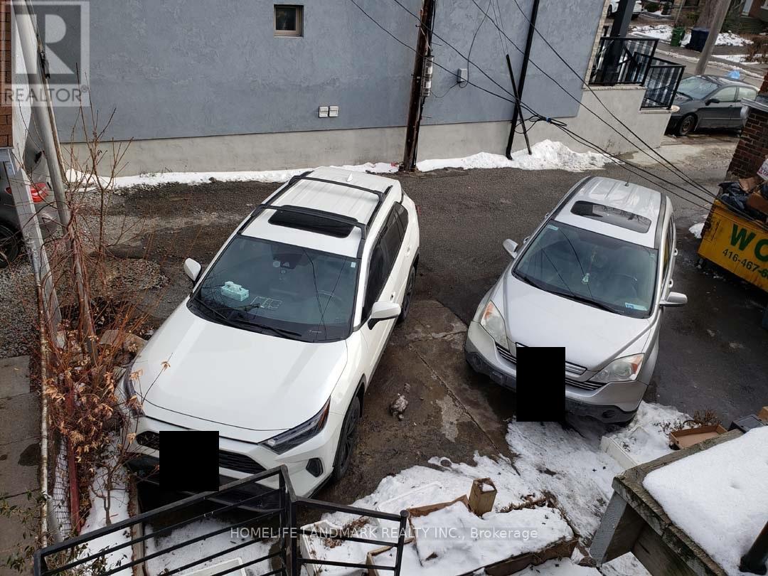 1027 Pape Avenue, Toronto, Ontario  M4K 3W1 - Photo 16 - E12735934