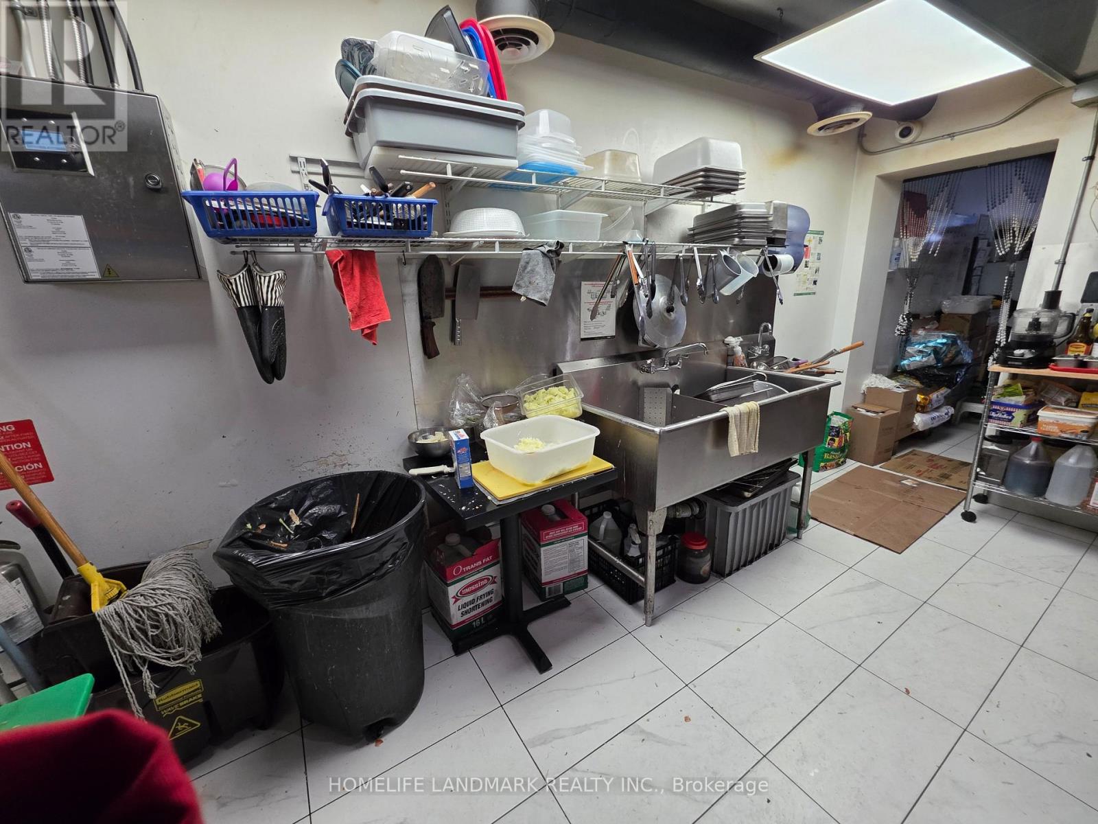 1027 Pape Avenue, Toronto, Ontario  M4K 3W1 - Photo 28 - E12735934