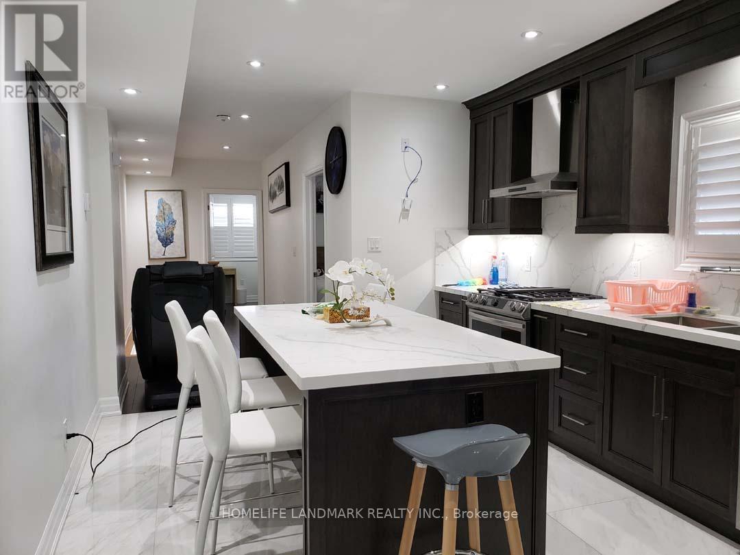 1027 Pape Avenue, Toronto, Ontario  M4K 3W1 - Photo 3 - E12735934